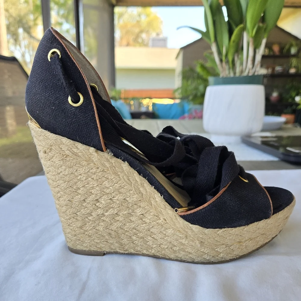 Michael Kors Lilah Black Canvas Lace-Up Platform Espadrille Wedges - Size 7.5